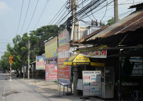 Cảnh báo tình trạng vi phạm hành lang an toàn lưới điện - Bài 1