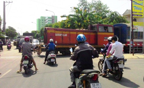 An toàn giao thông đường sắt: Chớ nên xem thường!