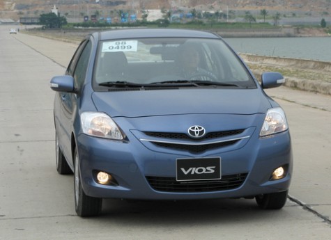 Toyota Việt Nam triệu hồi gần 4.000 xe Vios