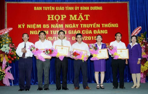 Cán bộ làm công tác tuyên giáo không ngừng học tập, sáng tạo, đổi mới để phục vụ công tác tốt hơn