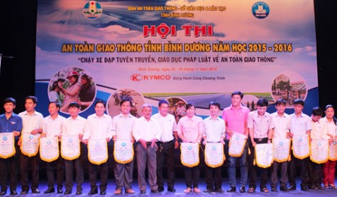 Khai mạc Hội thi An toàn giao thông tỉnh năm học 2015-2016