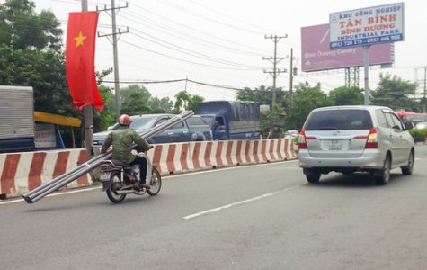 “Súng thần công” giữa phố