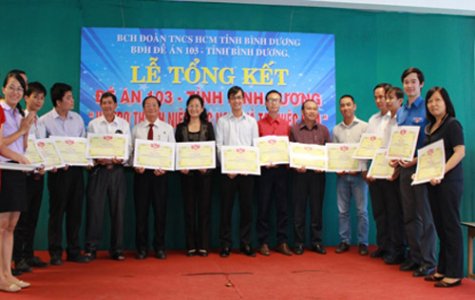 Hàng ngàn thanh niên được hỗ trợ học nghề và giới thiệu việc làm giai đoạn 2012-2015