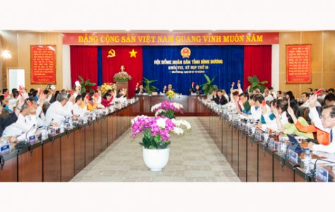 Ông Trần Thanh Liêm được bầu giữ chức Chủ tịch UBND tỉnh khóa VIII, nhiệm kỳ 2011-2016