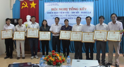 Tổng kết chiến dịch tiêm vắc xin sởi - rubella trong tiêm chủng mở rộng năm 2014-2015