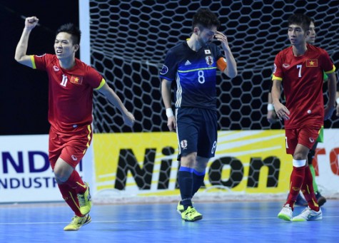 Giải vô địch Futsal châu Á 2016: Thắng ĐKVĐ Nhật Bản, Việt Nam giành vé dự VCK World Cup