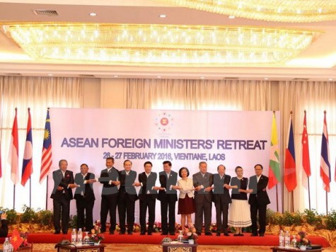 Các Ngoại trưởng ASEAN quan ngại sâu sắc về tình hình Biển Đông