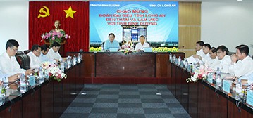 Đoàn cán bộ lãnh đạo tỉnh Long An thăm và làm việc tại Bình Dương