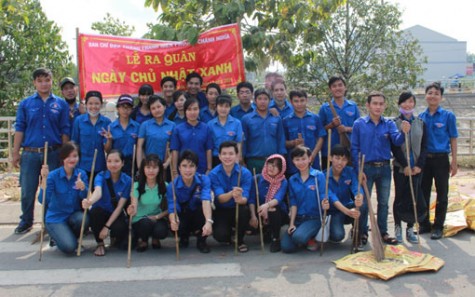 Phường đoàn Chánh Nghĩa (TP.Thủ Dầu Một): Tổ chức lễ ra quân Ngày chủ nhật xanh