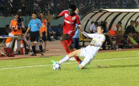 Vòng 9 V-League 2016: B.Bình Dương quyết thắng HAGL