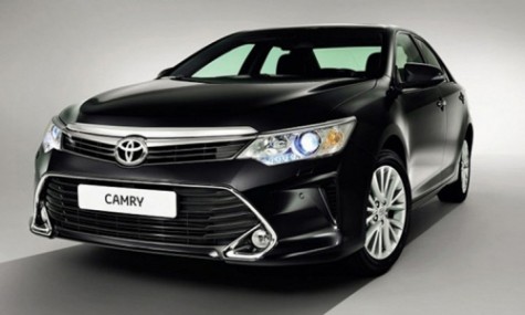 Toyota Việt Nam triệu hồi hơn 2.000 xe Camry