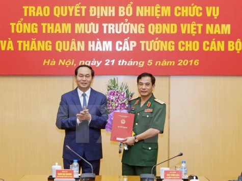 Trao quyết định bổ nhiệm Tổng Tham mưu trưởng Quân đội Nhân dân