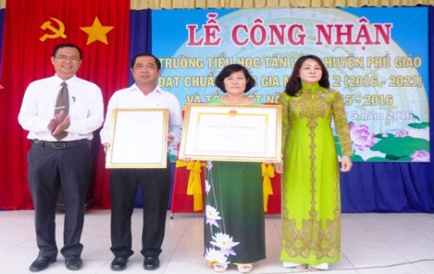 Trường Tiểu học Tân Long (Phú Giáo): Đón nhận bằng công nhận trường đạt chuẩn Quốc gia mức độ 2, giai đoạn 2016 – 2021