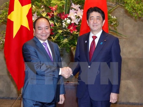 Thủ tướng Nguyễn Xuân Phúc hội đàm với Thủ tướng Nhật Bản Shinzo Abe