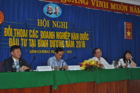 Lãnh đạo Cục thuế đối thoại với đại diện doanh nghiệp Hàn Quốc