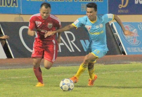 Vòng 15 V-League 2016, B.Bình Dương - Hà Nội T&T: B.Bình Dương buộc phải thắng