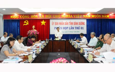 Thông qua dự thảo Kế hoạch phát triển kinh tế - xã hội giai đoạn 2016-2020