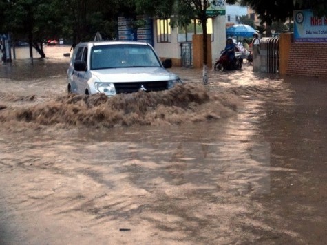 Hoàn lưu bão số 2 gây mưa trên diện rộng ở khu vực Bắc Bộ