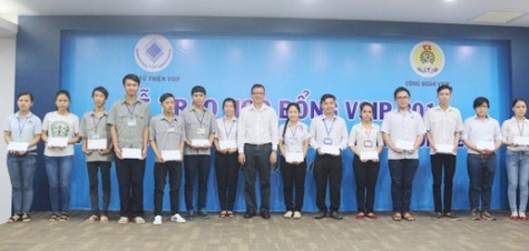 144 học sinh, sinh viên được trao học bổng VSIP năm 2016