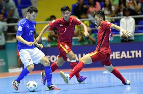 Tuyển VN giành vé vào vòng 16 đội World Cup futsal 2016