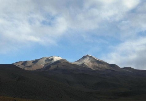 Phát hiện hồ ngầm khổng lồ trong lòng núi lửa tại Bolivia