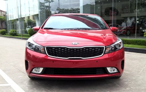 Tiếp bước Mazda, Kia giảm giá tới 127 triệu đồng