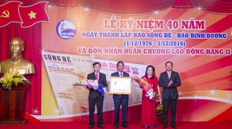 Kỷ niệm 40 năm Ngày thành lập Báo Sông Bé - Báo Bình Dương và đón nhận Huân chương Lao động hạng II