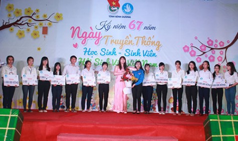 Sôi nổi ngày hội học sinh - sinh viên