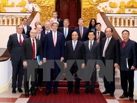 Thủ tướng Nguyễn Xuân Phúc tiếp Ngoại trưởng Hoa Kỳ John Kerry