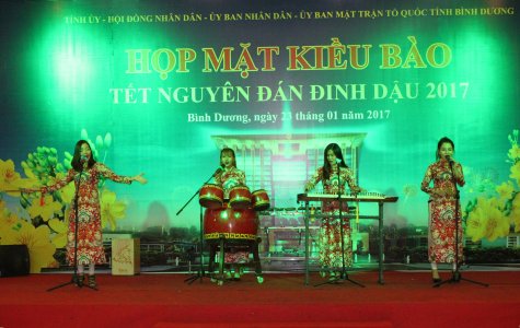 Họp mặt kiều bào tỉnh Bình Dương Xuân Đinh Dậu 2017