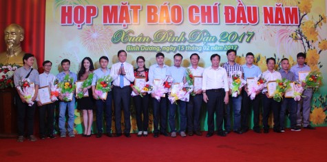 Họp mặt báo chí đầu năm Đinh Dậu 2017