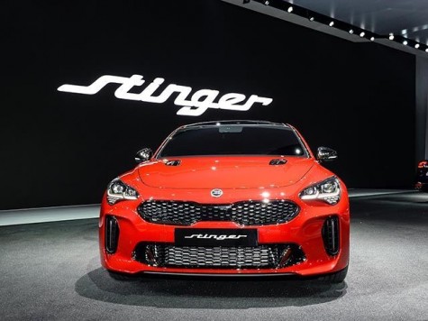 Bí ẩn logo mới của Kia trên xe Stinger