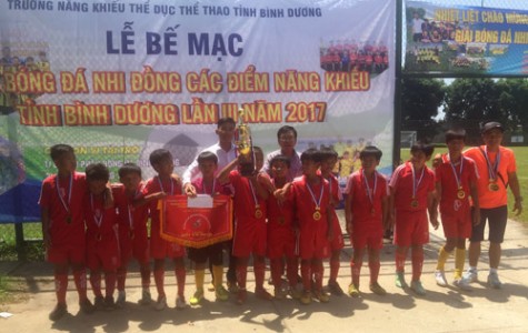 Bế mạc giải bóng đá nhi đồng các điểm bóng đá năng khiếu cơ sở lần 3-2017: Đội Mỹ Phước vô địch