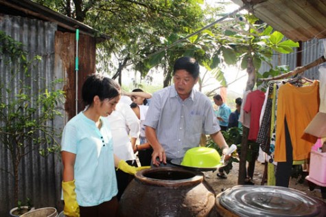 Phát động chiến dịch diệt muỗi, diệt lăng quăng phòng chống dịch bệnh