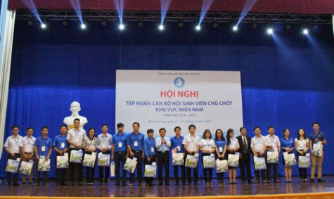 Hội nghị tập huấn cán bộ Hội sinh viên chủ chốt khu vực miền Nam năm học 2016 – 2017