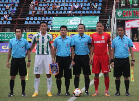 Giải VĐQG V-LEAGUE 2017: Cần tập trung củng cố công tác trọng tài