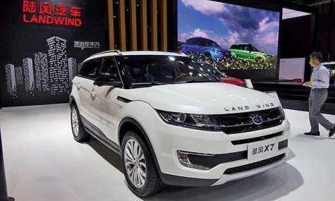 Xe nhái Evoque tung hoành, Land Rover ngậm đắng nuốt cay