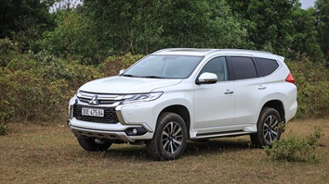 Pajero Sport và Fortuner – cuộc đấu thực dụng ở Việt Nam