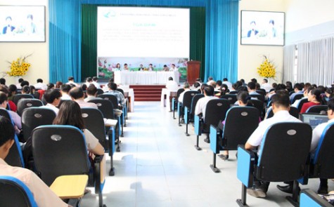 Tọa đàm khoa học “Quán triệt cuộc vận động học tập và làm theo tư tưởng, đạo đức, phong cách Hồ Chí Minh”