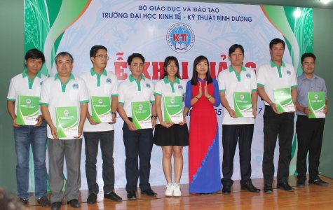 Trường Đại học Kinh tế-Kỹ thuật Bình Dương khai giảng lớp thạc sĩ ngành tài chính-ngân hàng