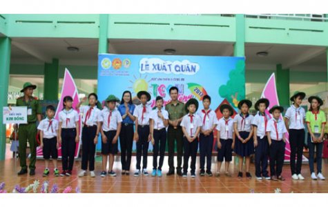 Trại hè thiếu nhi Học làm công an “Teen năng động học điều hay” lần IV năm 2017