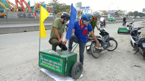 Thanh niên xung kích phòng, chống rải đinh