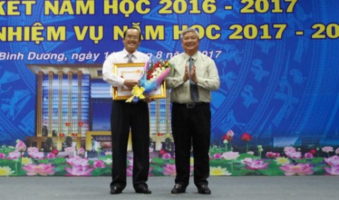 Sở Giáo dục-Đào tạo: Tổng kết năm học 2016-2017, triển khai nhiệm vụ năm học 2017-2018