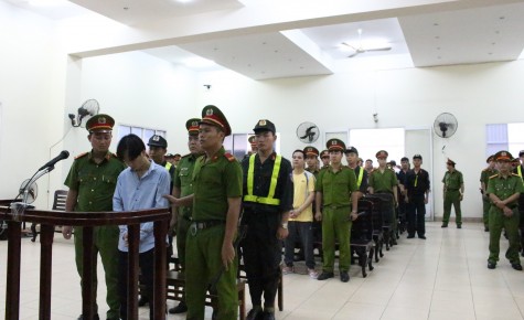 Tòa án Nhân dân tỉnh tuyên án các bị cáo trong đường dây mua bán ma túy do Đỗ Xuân Lôi cầm đầu