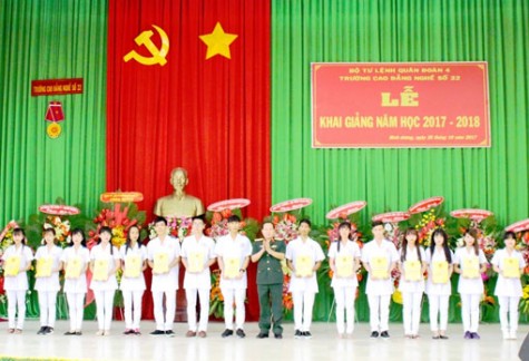 Trường Cao đẳng nghề số 22 – Bộ Quốc Phòng: Khai giảng năm học mới