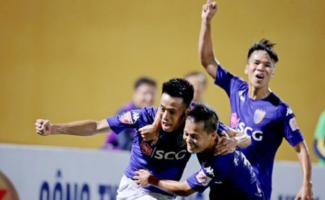 Vòng đấu cuối V-League 2017: Cúp vàng khó đổi chủ?