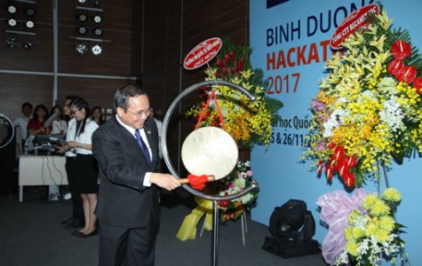 Khai mạc cuộc thi Hackathon năm 2017