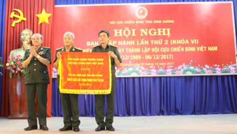 Hội Cựu chiến binh tỉnh: Tổng kết hoạt động năm 2017 và họp mặt kỷ niệm 28 năm ngày thành lập Hội Cựu chiến binh Việt Nam