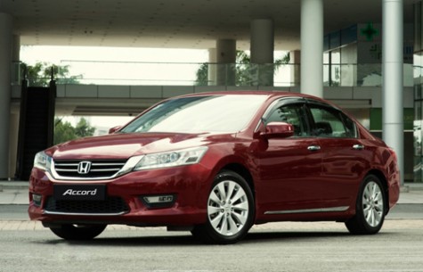 Honda Accord và Odyssey ở Việt Nam bị lỗi gương chiếu hậu