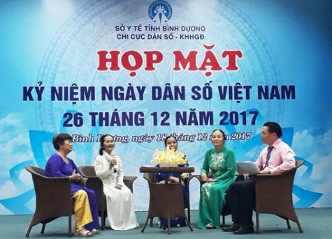 Họp mặt kỷ niệm Ngày Dân số Việt Nam